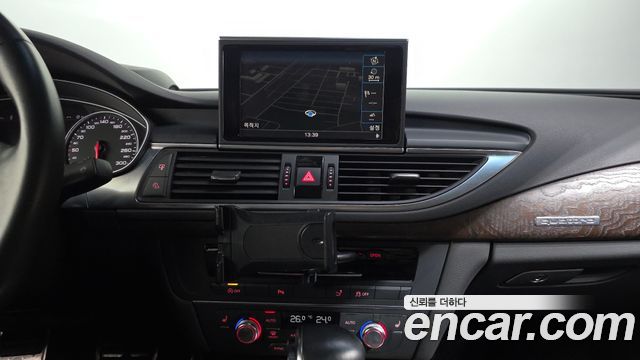 Audi A7 2014 — photo 14