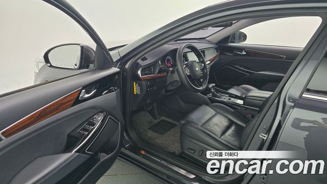 Kia K7 2017 — photo 13