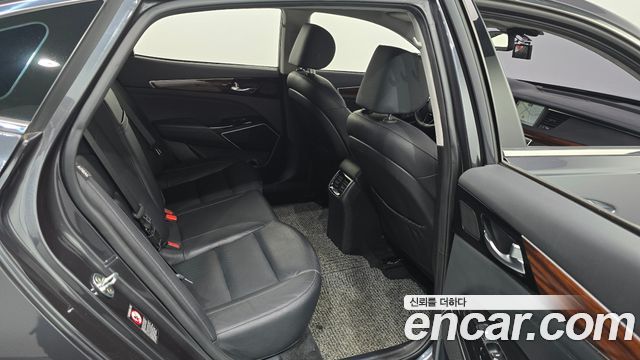 Kia K7 2017 — photo 17