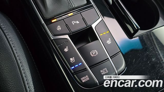 Kia K7 2017 — photo 27