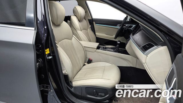 Hyundai Genesis 2015 — photo 11
