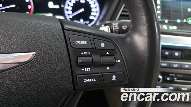 Hyundai Genesis 2015 — photo 17