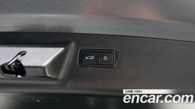 Hyundai Santafe 2024 — photo 34