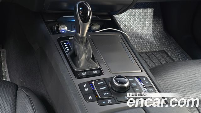 Hyundai Genesis 2015 — photo 9