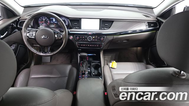 Kia K7 2019 — photo 10