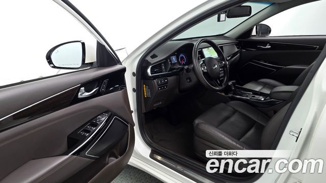Kia K7 2019 — photo 13