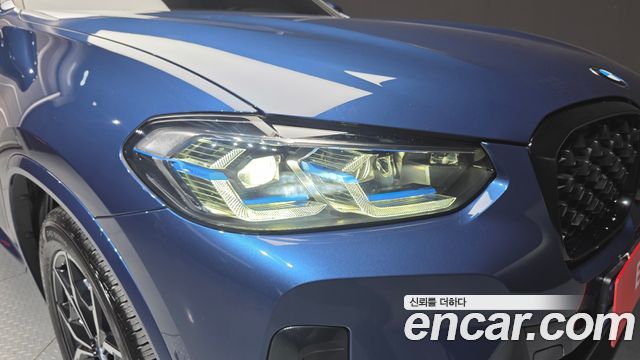 BMW X4 2023 — photo 8