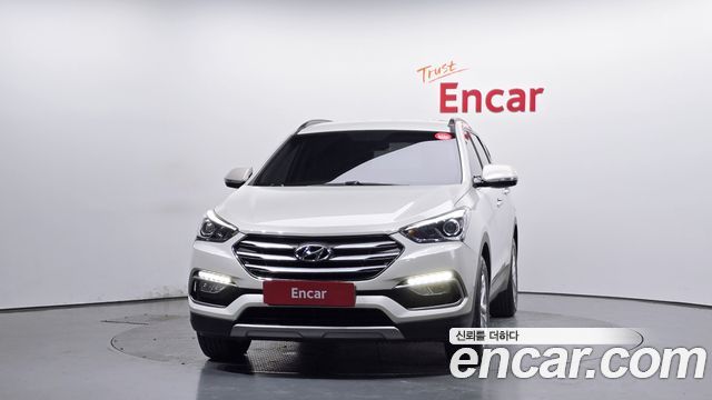 Hyundai Santafe 2016 — photo 3