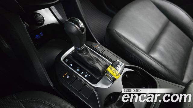Hyundai Santafe 2016 — photo 9