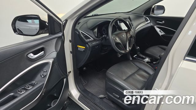 Hyundai Santafe 2016 — photo 10