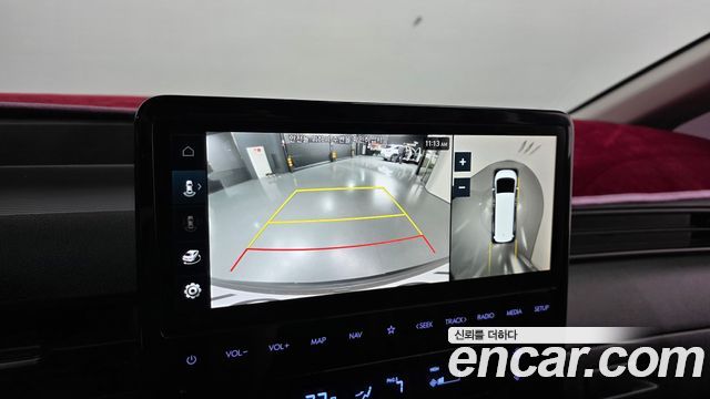 Hyundai Staria 2025 — photo 28