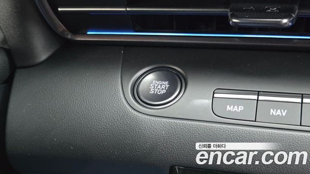 Hyundai AVANTE 2023 — photo 23