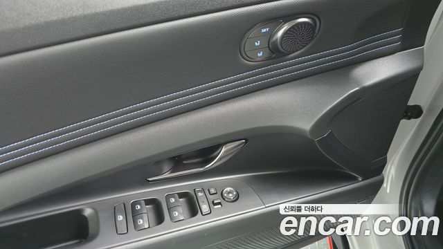 Hyundai AVANTE 2023 — photo 25