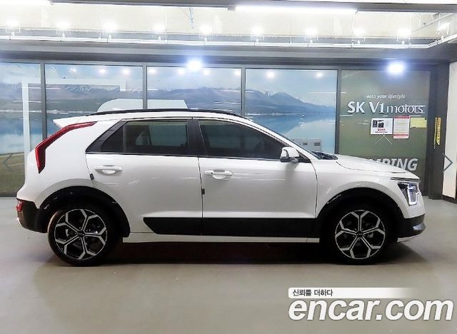 Kia Niro 2022 — photo 3
