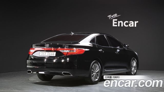 Hyundai Grandeur 2015 — photo 2