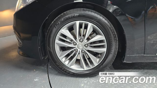 Hyundai Grandeur 2015 — photo 5