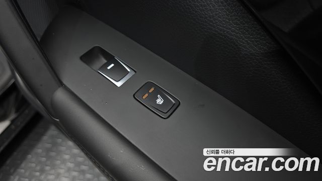 Hyundai Grandeur 2015 — photo 16