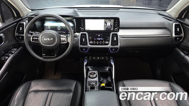 Kia Sorento 2023 — photo 10
