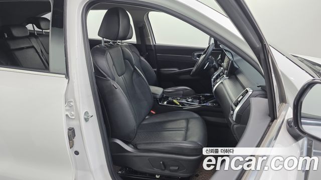 Kia Sorento 2023 — photo 17