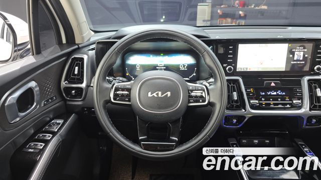 Kia Sorento 2023 — photo 18