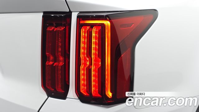 Kia Sorento 2023 — photo 9