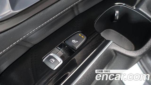 Kia Sorento 2023 — photo 34