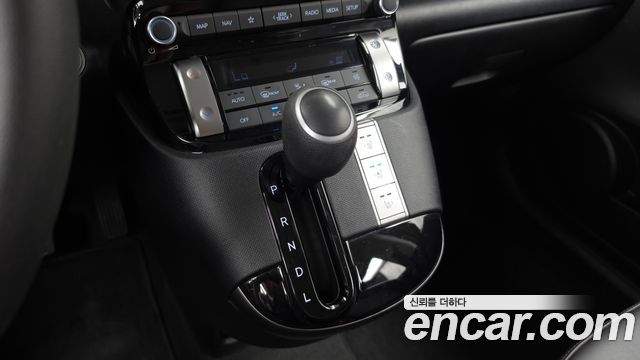 Hyundai Casper 2023 — photo 12