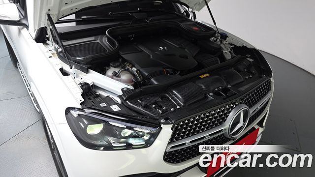 Mercedes-Benz GLE-Class 2026 — photo 6
