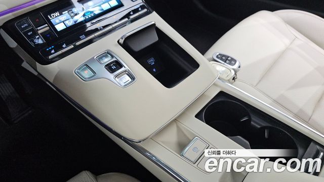 Hyundai Grandeur 2022 — photo 12