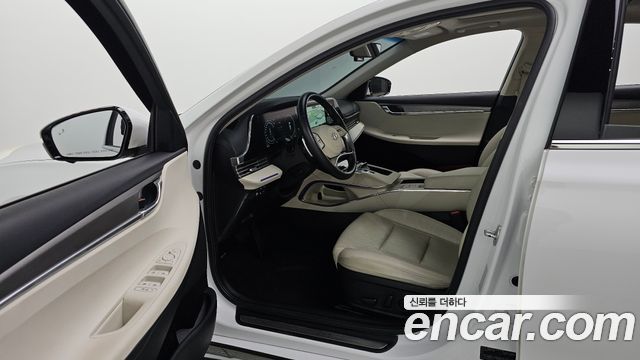 Hyundai Grandeur 2022 — photo 13