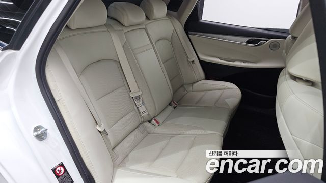 Hyundai Grandeur 2022 — photo 17