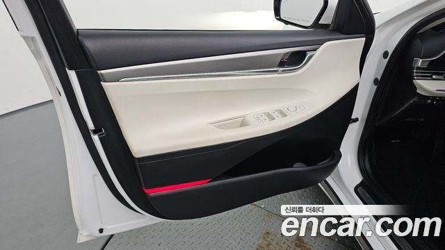 Hyundai Grandeur 2022 — photo 14