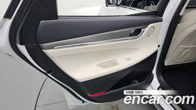 Hyundai Grandeur 2022 — photo 15