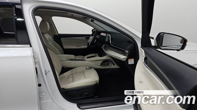 Hyundai Grandeur 2022 — photo 16