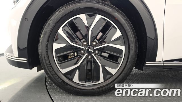 Kia EV6 2024 — photo 5