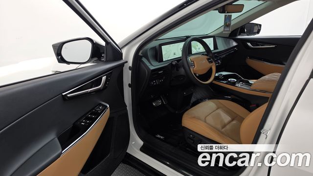 Kia EV6 2024 — photo 13
