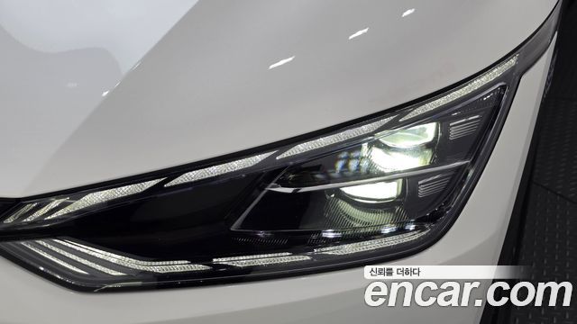 Kia EV6 2024 — photo 8