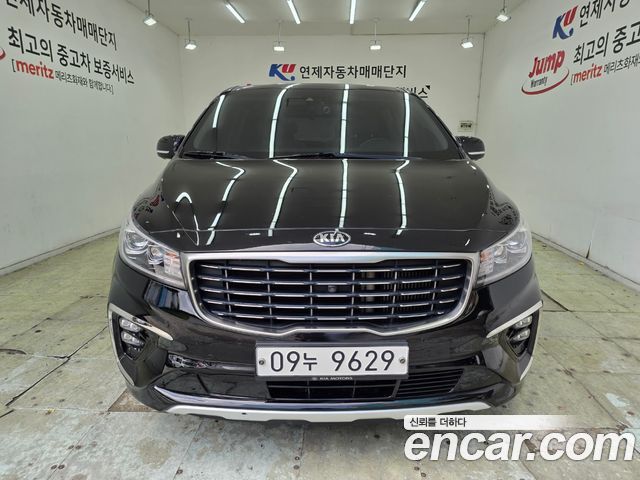 Kia Canival 2019 — photo 3