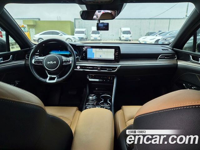 Kia K5 2022 — photo 7