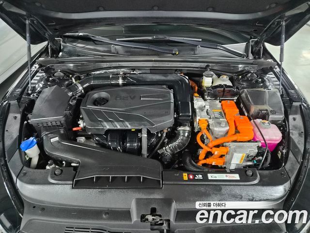 Kia K5 2022 — photo 10