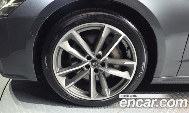 Audi A7 2020 — photo 5