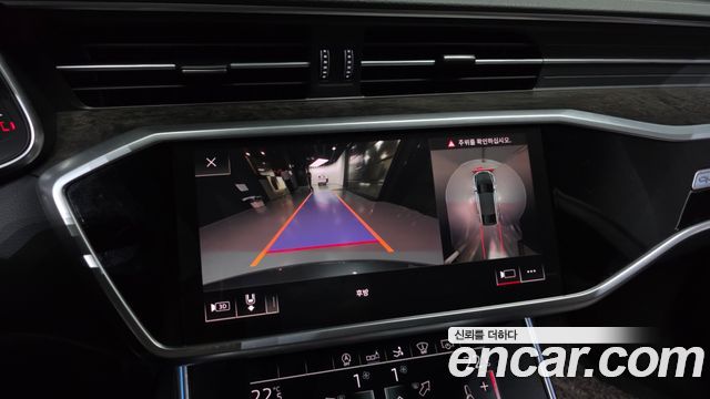 Audi A7 2020 — photo 21