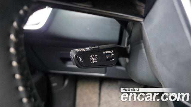 Audi A7 2020 — photo 28