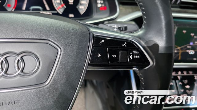 Audi A7 2020 — photo 31