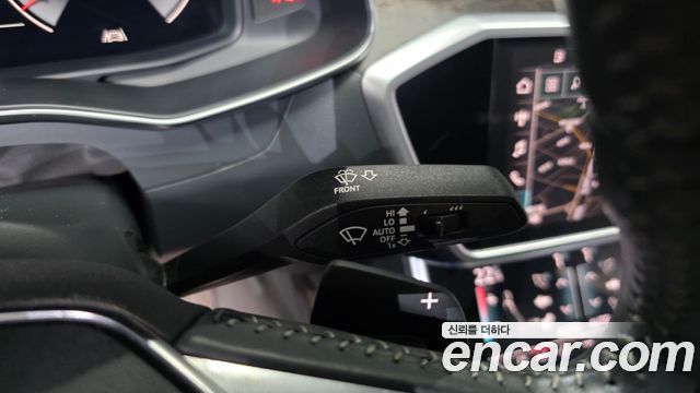 Audi A7 2020 — photo 39