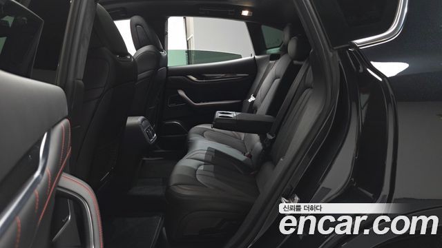 Maserati Levante 2020 — photo 18