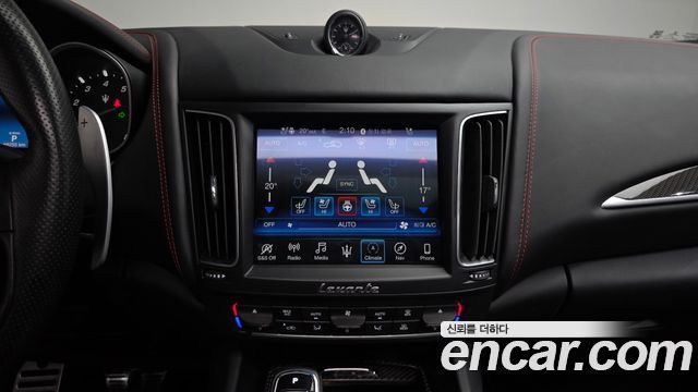 Maserati Levante 2020 — photo 20