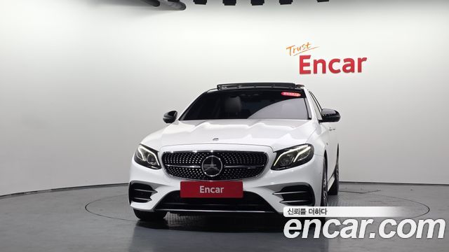 Mercedes-Benz E-Class 2019 — photo 3