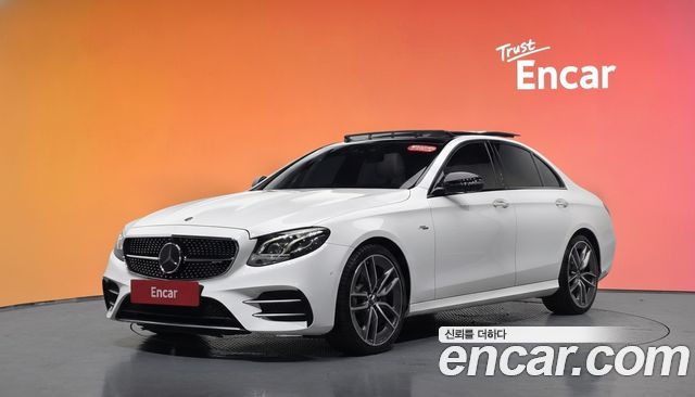 Mercedes-Benz E-Class 2019 — photo 1