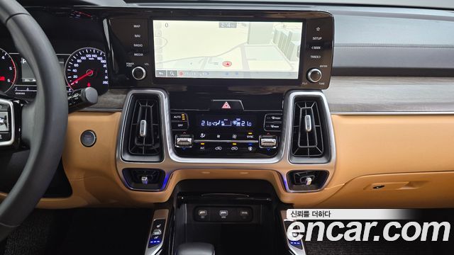 Kia Sorento 2021 — photo 18